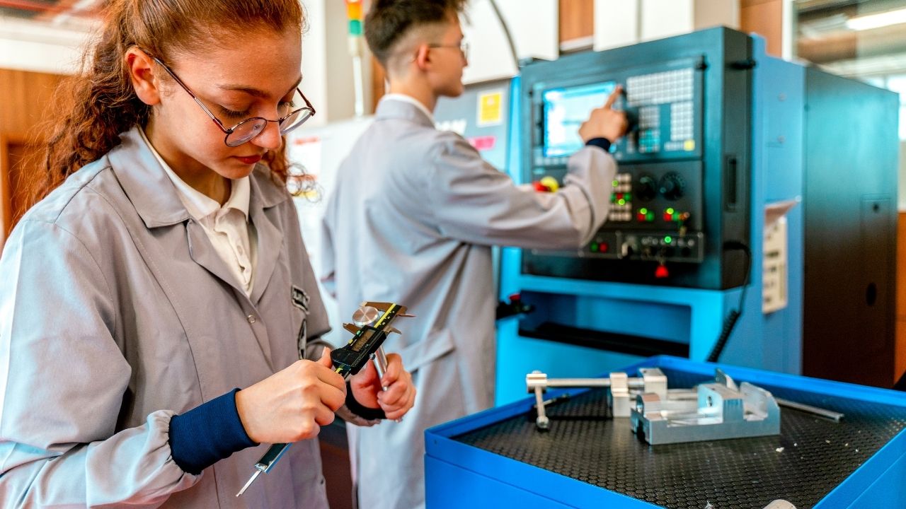 Anadolu Lisesinden Meslek Lisesine 11. Sınıfta Nakil