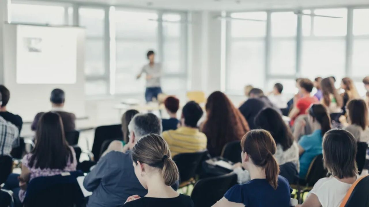 2025 Milli Eğitim Akademisi Öğretmen Maaşları