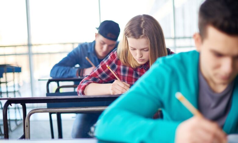 SİÜ Öğrenim Süresini Aşma Ek ve Sınırsız Sınav Hakkı