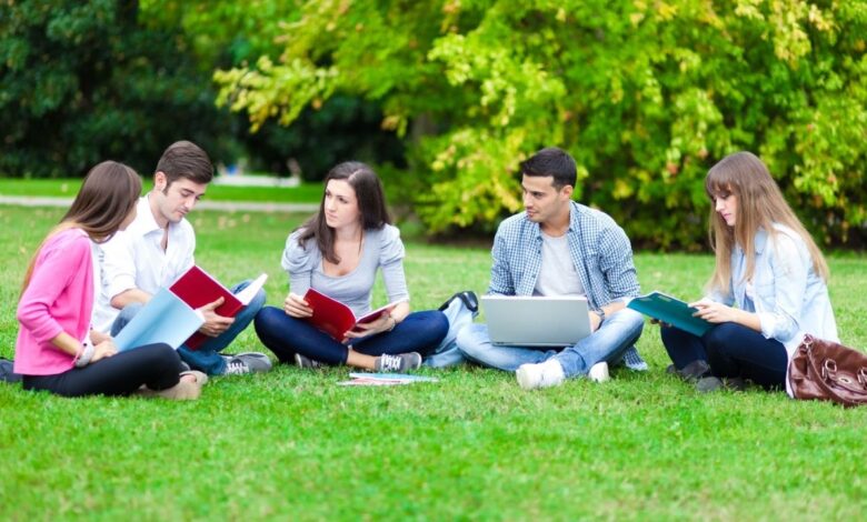 Okullarda Resmi Tatil Günleri